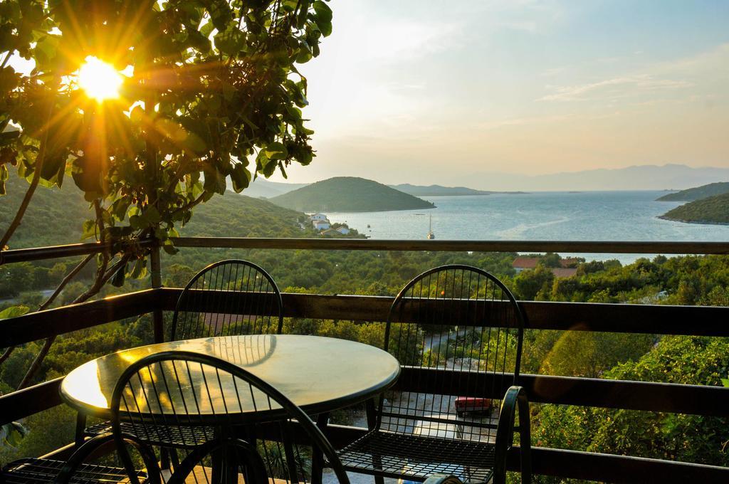 Bellavista Peljesac Peninsula Bed and Breakfast Dubrava  Rum bild